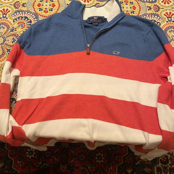 Vineyard Vines Quarter Zip. Men’s Small. American flag inspired. - Picture 1 of 2